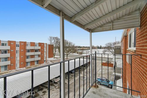 apt-405-2925 W 13 Mile Rd, Royal Oak, MI, 48073-2951 | Card Image