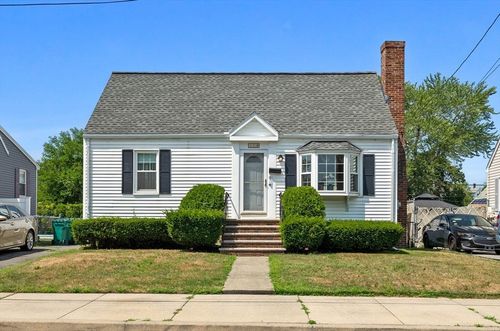 114 Childs St, Lynn, MA, 01905-1806 | Card Image