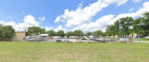 201 Springview Commerce Dr, Debary, FL, 32713-4835 | Card Image