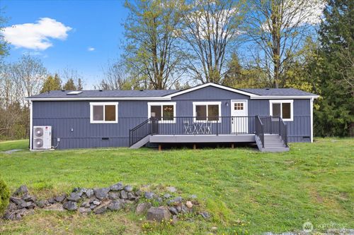 7318 Happy Hollow Road, Stanwood, WA, 98292 | Card Image