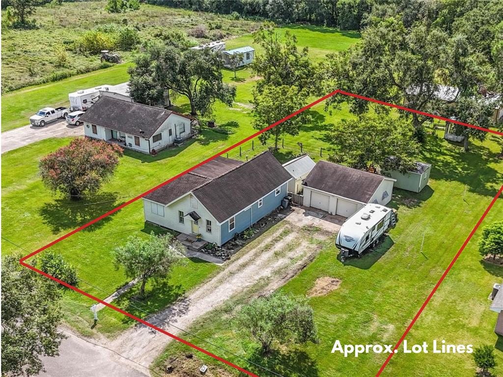 Avenue L , Santa Fe, TX 77510
