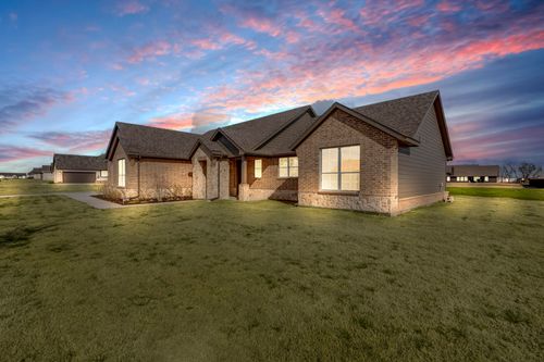 2615 Witness Tree Rd, Terrell, TX, 75161-8174 | Card Image