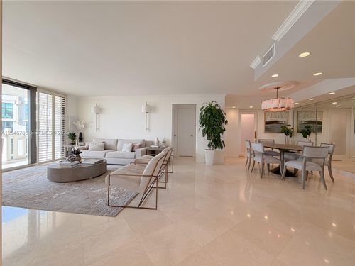 c1104-1111 Crandon Blvd, Key Biscayne, FL, 33149-2745 | Card Image