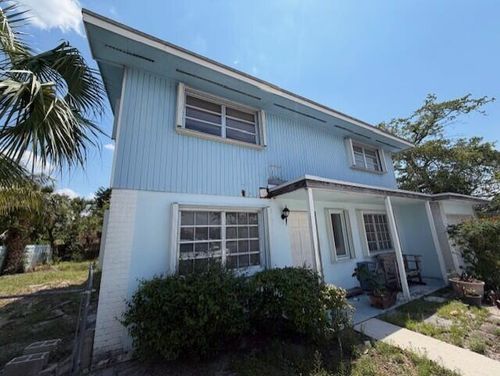 5834 Forest Hill Boulevard, West Palm Beach, FL, 33415 | Card Image