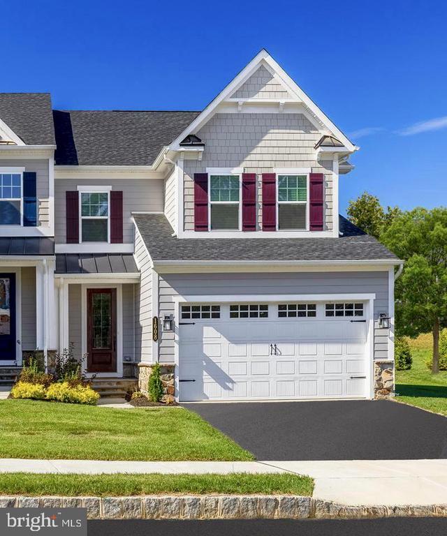 Phillips Dr, West Chester, PA 19380
