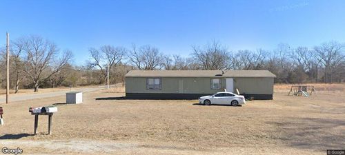 6986 Dickson Rd, Ardmore, OK, 73401-7870 | Card Image