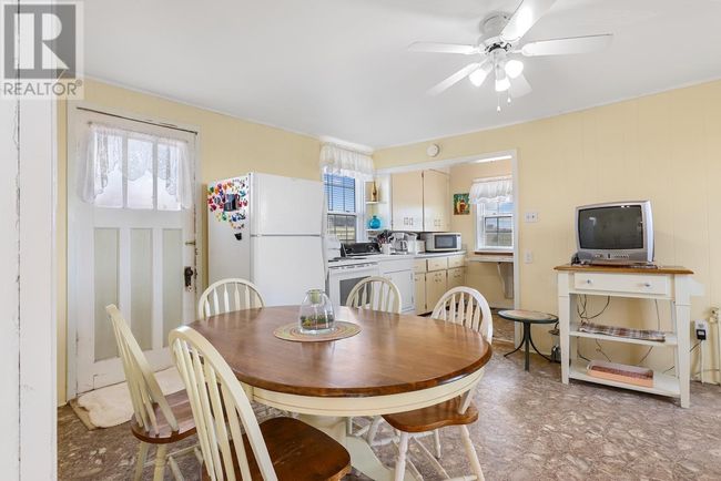 3076 E Point Rd, House other with 4 bedrooms, 2 bathrooms and null parking in Kingsboro PE | Image 9