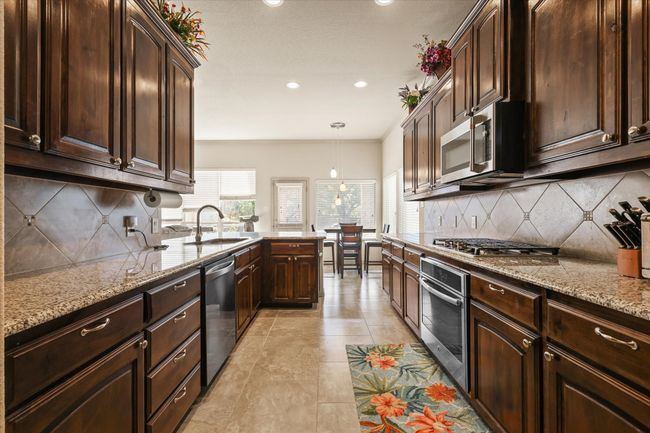 Galley style kitchen | Image 8