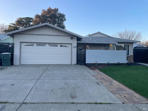1919 Forest Lane, Vacaville, CA, 95687 | Card Image