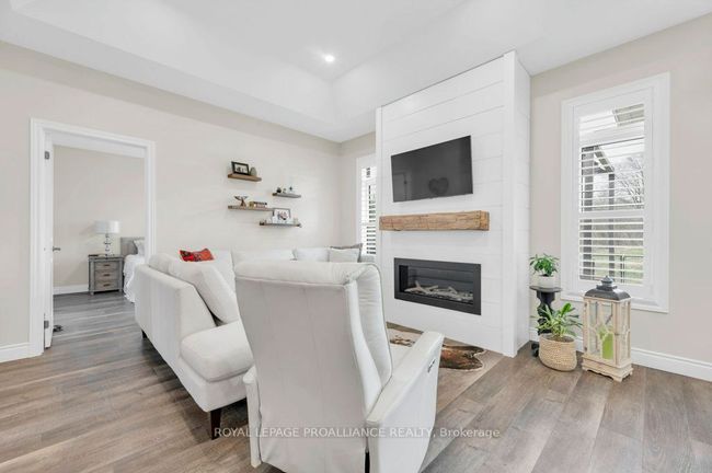32 Aberdeen St, House other with 4 bedrooms, 3 bathrooms and 2 parking in Stirling ON | Image 16