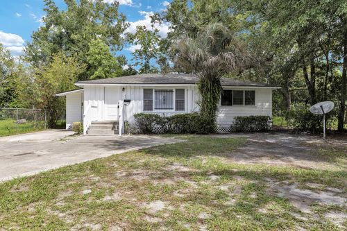 607 Way St, Valdosta, GA, 31601-6136 | Card Image
