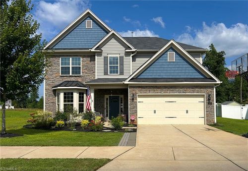 1823 Ridge Creek Dr, Kernersville, NC, 27284-6959 | Card Image