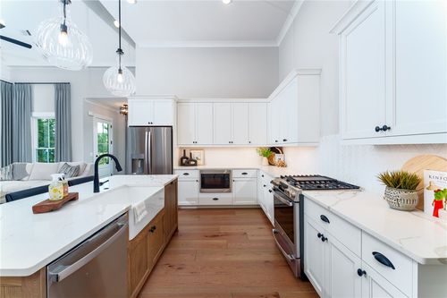 2178 Dawson Corner Loop, AUBURN, AL, 36832-7584 | Card Image