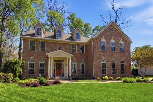 954 Forest Edge Avenue, Springfield, OH, 45503 | Card Image