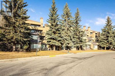 203 Village Terr Sw, Condo with 2 bedrooms, 2 bathrooms and 1 parking in Calgary AB | Image 1