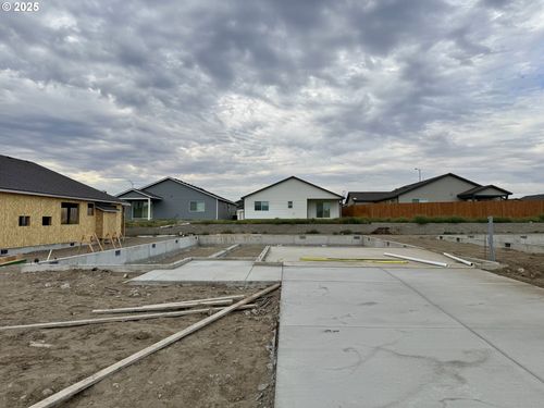 500 Arthur St, Umatilla, OR, 97882-2042 | Card Image