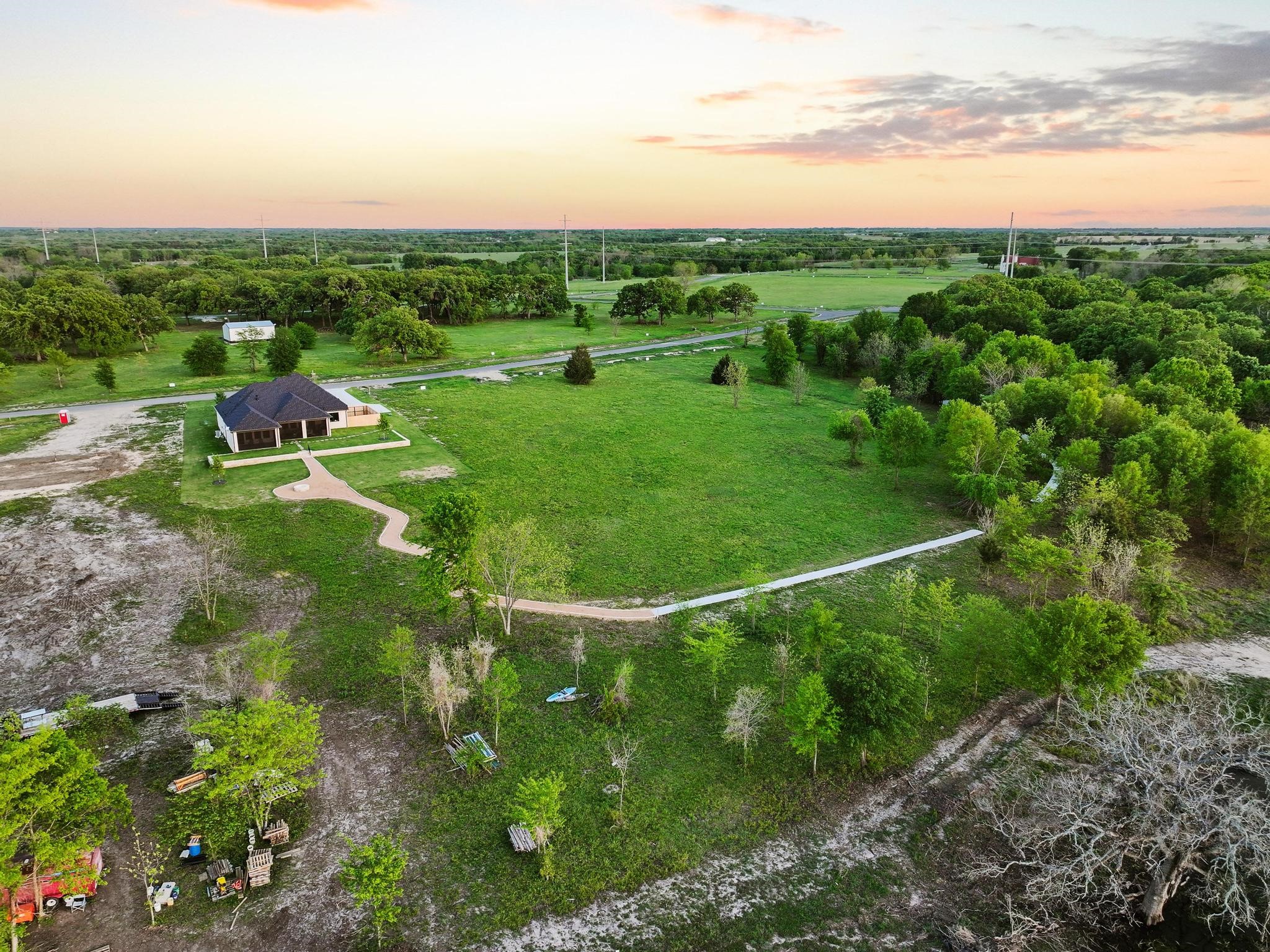 Land in Dodd City 4