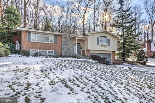 140 Edgewood Drive, NEW HOLLAND, PA, 17557 | Card Image