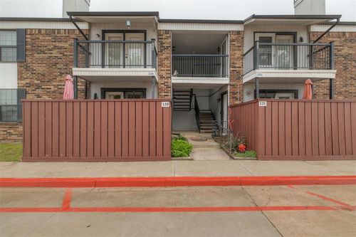 120-3003 River Oaks Drive, Norman, OK, 73072 | Card Image