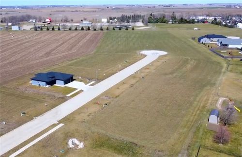 309 Willow St, Baxter, IA, 50028 | Card Image