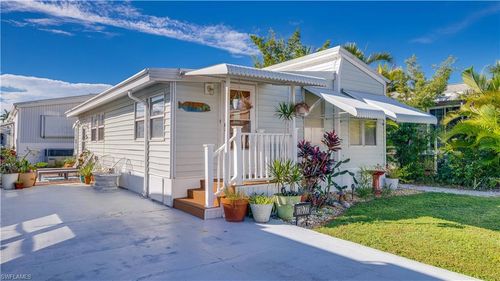 11077 Sunburst Ln, FORT MYERS, FL, 33908 | Card Image