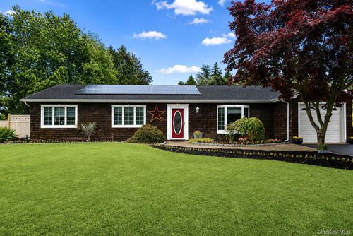 22 Puritan Avenue, Brookhaven, NY, 11766 | Card Image