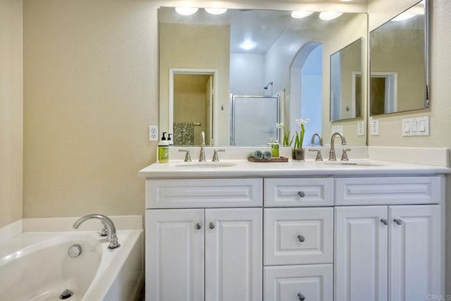 4049 Peninsula Dr, Condo with 3 bedrooms, 3 bathrooms and 2 parking in Carlsbad CA | Image 22