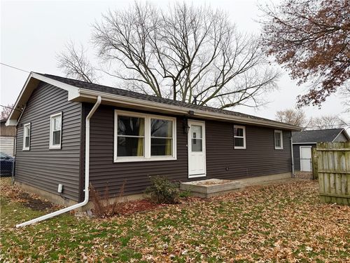 214 W Park St, Westville, IL, 61883-1636 | Card Image