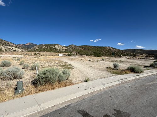 439 S 600 E, Nephi, UT, 84648-2184 | Card Image
