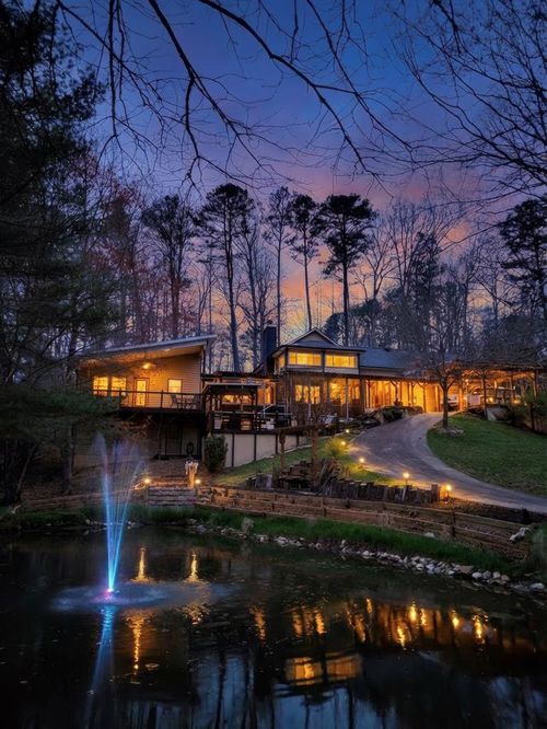 214 Hedden Rd, Murphy, NC, 28906-2297 | Card Image