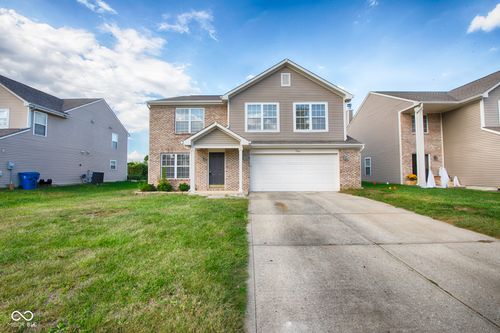 7866 Sergi Canyon Dr, Indianapolis, IN, 46217-7185 | Card Image