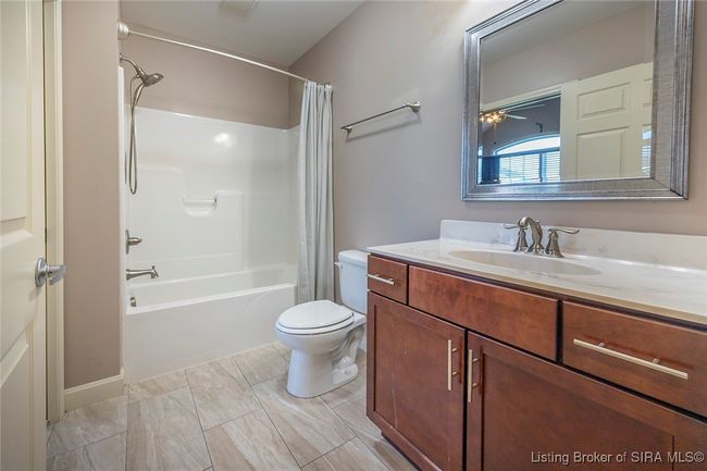 L - 2404 Magnolia Ct, Condo with 2 bedrooms, 2 bathrooms and null parking in Clarksville IN | Image 74