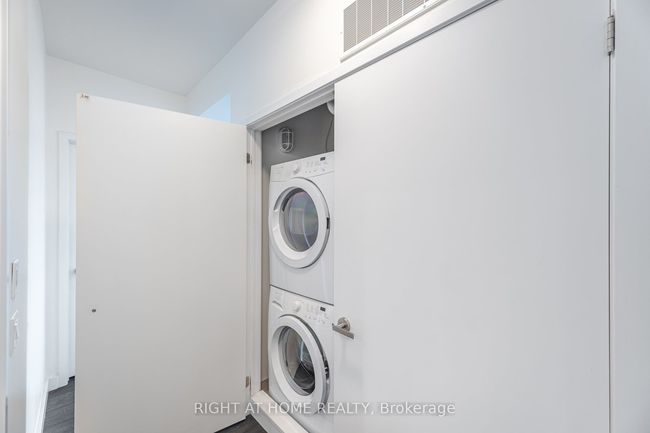 310 - 5005 Harvard Rd, Condo with 3 bedrooms, 2 bathrooms and 1 parking in Mississauga ON | Image 29