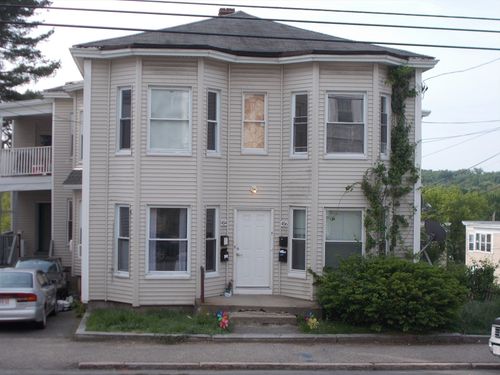 454 Washington St, Haverhill, MA, 01832-5242 | Card Image