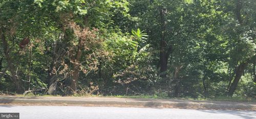 32 S Duke St, MILLERSVILLE, PA, 17551-1902 | Card Image