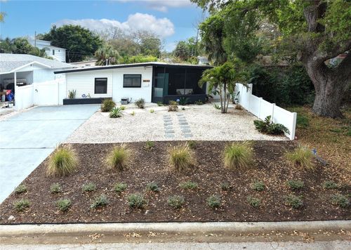 8042 36th Ave N, St Petersburg, FL, 33710-1012 | Card Image