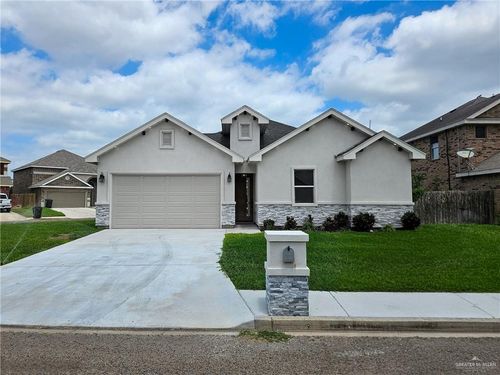 2211 Tomatillo Dr, Weslaco, TX, 78596-5868 | Card Image
