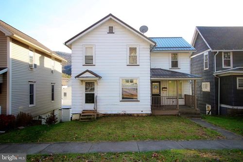 25 W 5th St, EMPORIUM, PA, 15834-1258 | Card Image