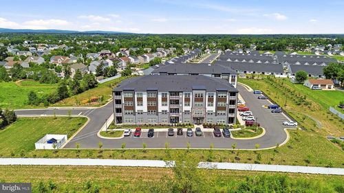 203-151 Mccormick Cir, WINCHESTER, VA, 22602 | Card Image