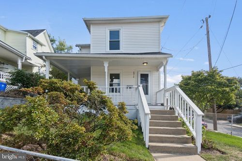 4914 22nd St N, ARLINGTON, VA, 22207-1918 | Card Image