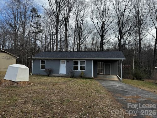 6692 Denver Heights Cir, Denver, NC, 28037-6469 | Card Image