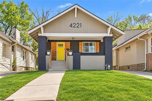 4221 Prospect Ave, Kansas City, MO, 64130-1326 | Card Image