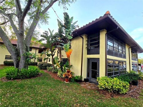 2009-2009 Hammock Pine Blvd, CLEARWATER, FL, 33761-4251 | Card Image