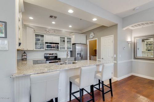 1077-7445 E Eagle Crest Dr, Mesa, AZ, 85207-1026 | Card Image