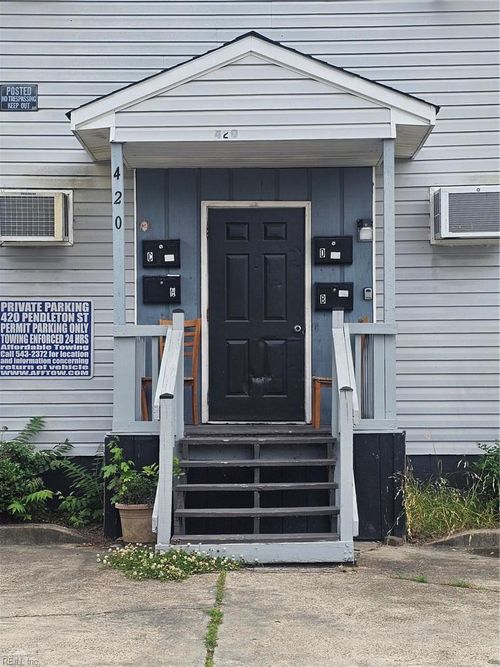 420 Pendleton St, Norfolk, VA, 23523-1193 | Card Image