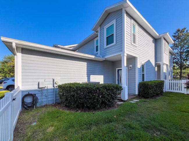16127 Churchview Dr, Townhouse with 4 bedrooms, 3 bathrooms and null parking in LITHIA FL | Image 20