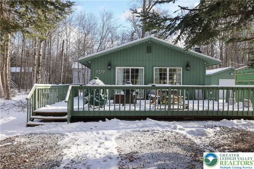 9379 Fairmount, Coolbaugh Twp, PA, 18466 | Card Image