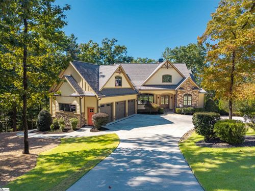 700 Lakestream Court, Seneca, SC, 29672 | Card Image