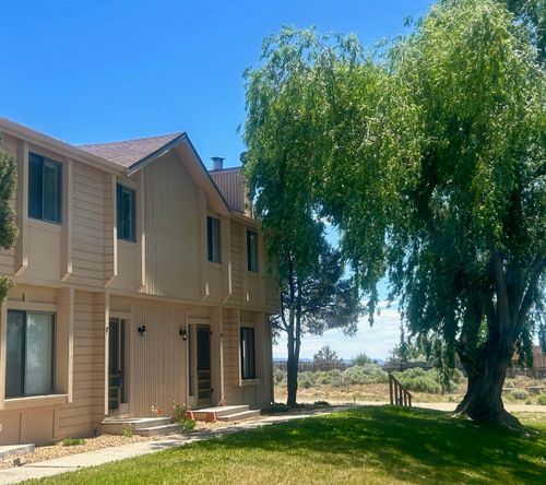 8-4 Reynolds Rd, El Prado, NM, 87529-5021 | Card Image