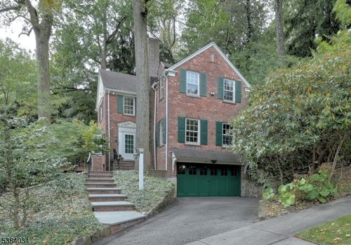 36 Warfield St, Montclair, NJ, 07043-1117 | Card Image